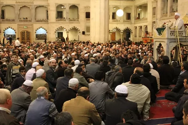 Ankara'da Mevlit Kandili Coşkusu Ankara'da Mevlit Kandili Coşkusu