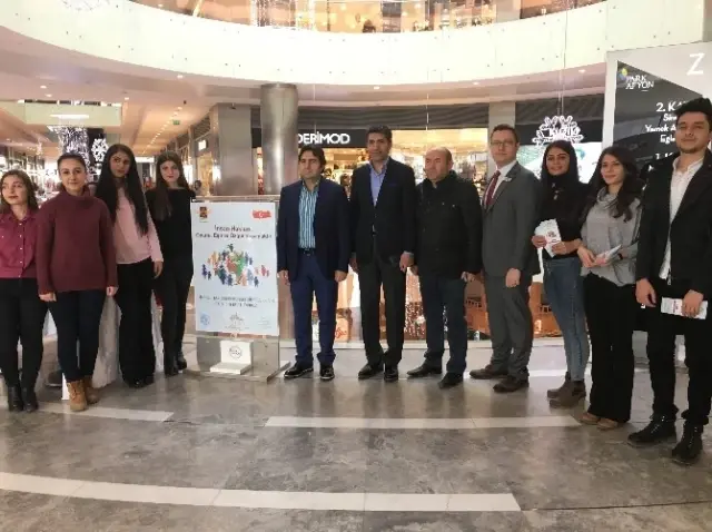 10 Aralik Dunya Insan Haklari Gunu Standi Park Afyon Da Kuruldu Haber