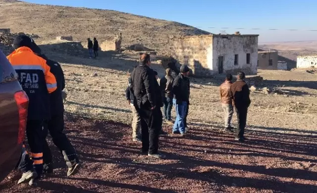Aksaray'da Zihinsel Engelli Şahsı Arama Çalışmalarına Vatandaşlar da Katıldı Aksaray'da Zihinsel Engelli Şahsı Arama Çalışmalarına Vatandaşlar da Katıldı
