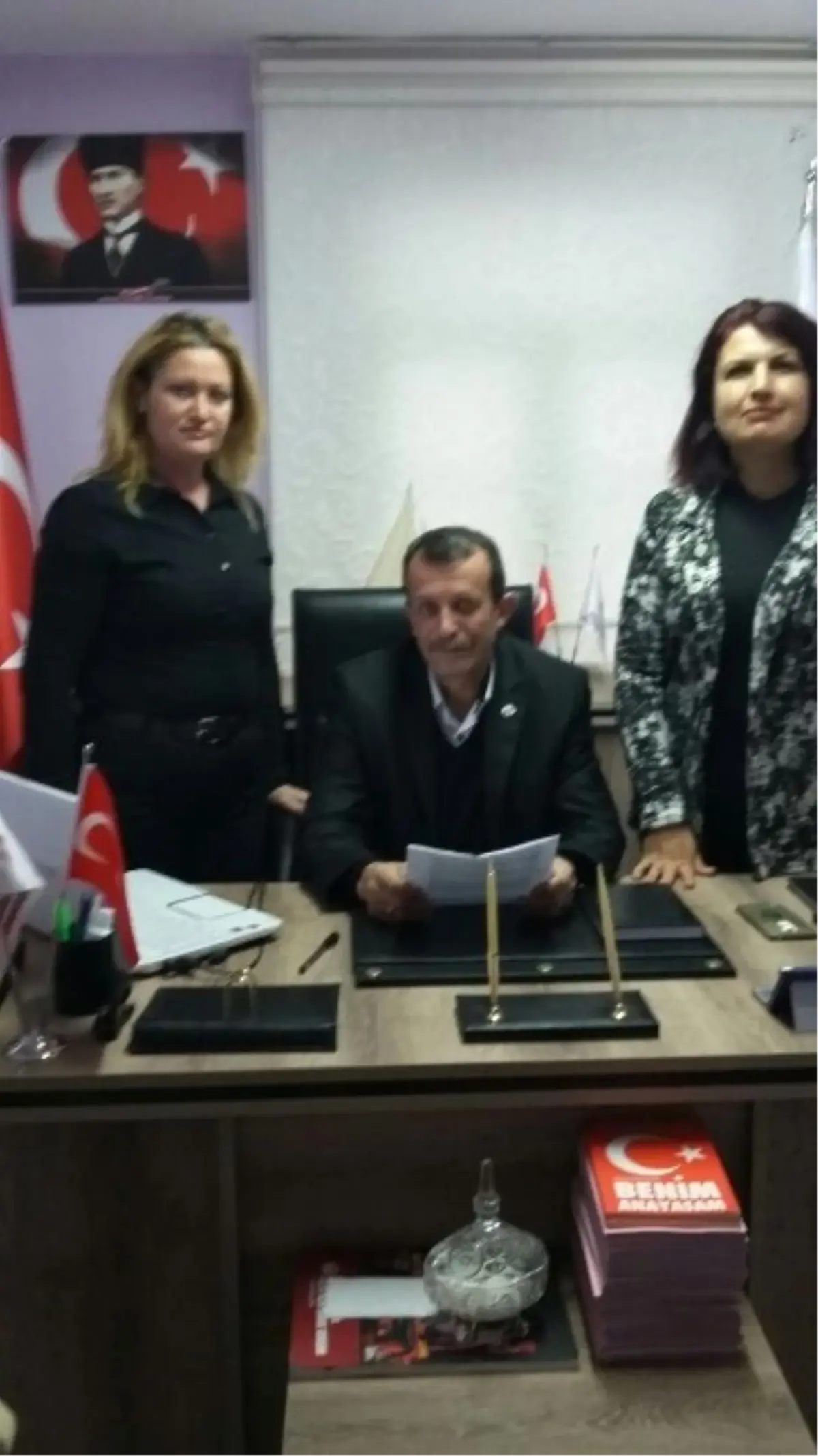 Ayvalık'ta Diriliş Başkanları'ndan Terör Tepkisi