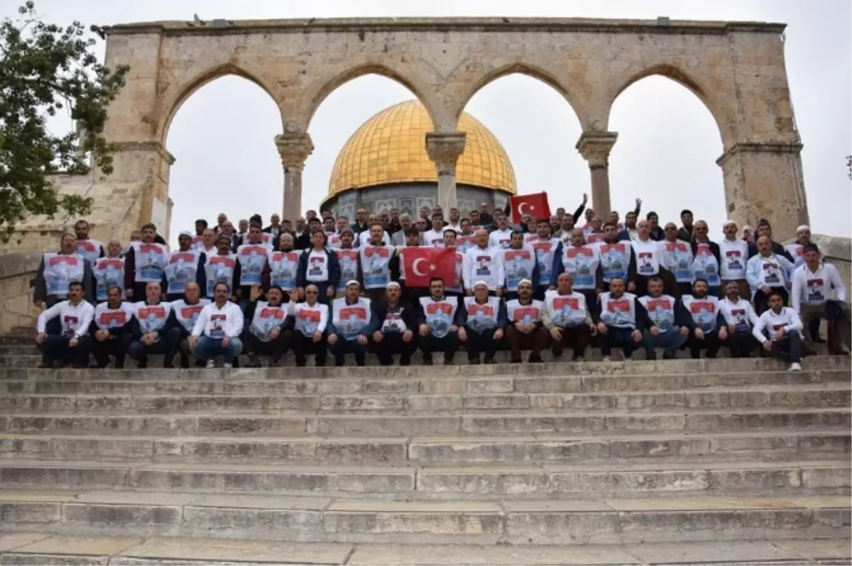 Bem-Bir-Sen Kudüs'te Şehitler İçin Gıyabi Cenaze Namazı Kıldı