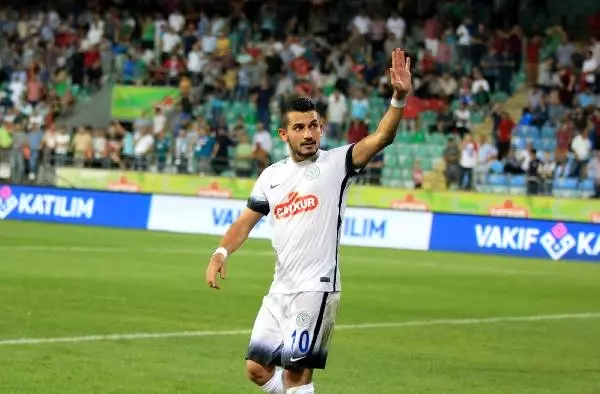 Caykur Rizespor Da Emrah Ayrildi Haber
