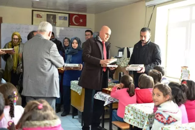 Köy Çocukları Satrançla Tanışıyor Köy Çocukları Satrançla Tanışıyor