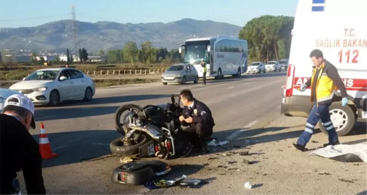 Ordu'da Motosiklet Kamyonete Çarptı: 1 Yaralı