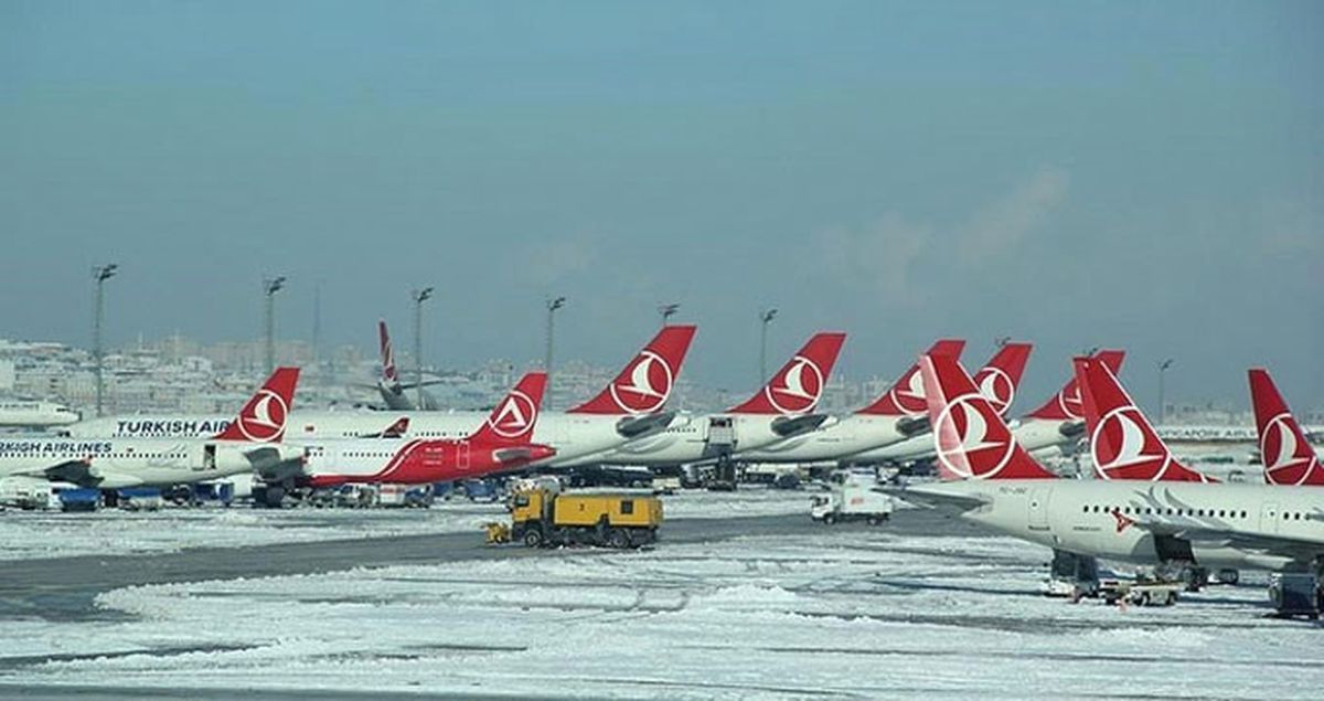 Atatürk Havalimanı'nda Kar Alarmı! 20 Sefer İptal Edildi