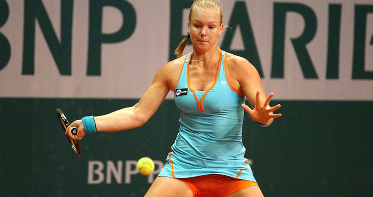 Tenisçi Kiki Bertens, Topu Iskalayınca Rezil Oldu