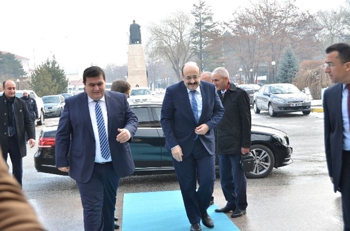 YÖK Başkanı Prof. Dr. Yekta Saraç, Erzincan'da