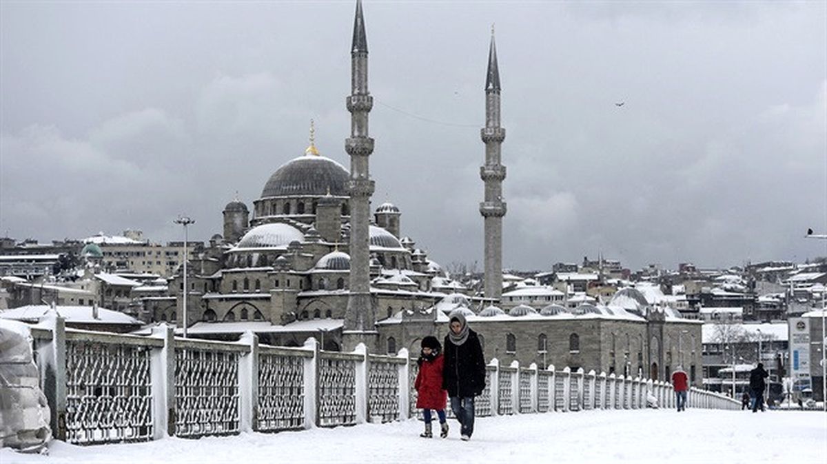 Meteoroloji Uyardı: İstanbul'a Yoğun Kar Yağışı Geliyor