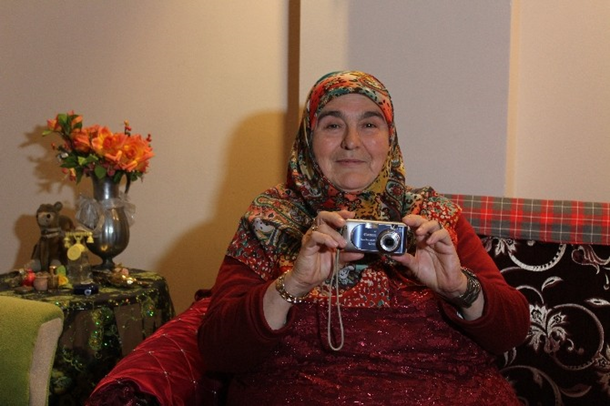 25 Ülke Gezen 'Hür Kız' Ayşe Teyze 'Canım Kızım'a Sonunda Kavuştu