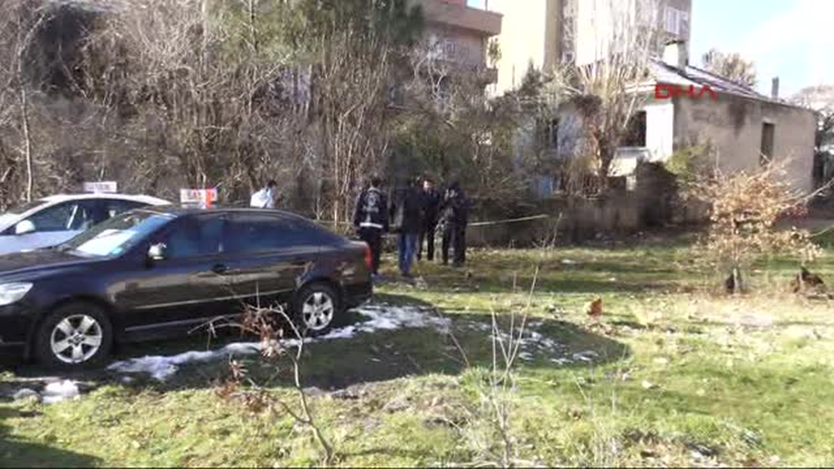 Çekmeköy'de El Bombası Alarmı