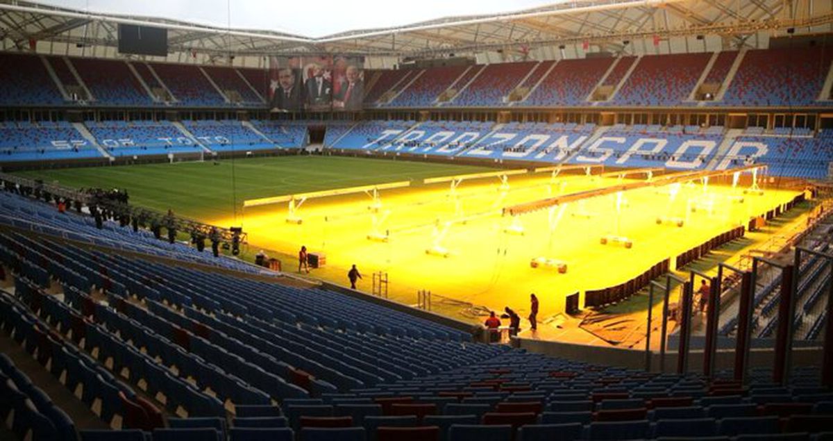 Trabzonspor'un Yeni Stadında Otobüsler İçin Yapılan Tünellerin Tavan Yüksekliği Alçak Çıktı