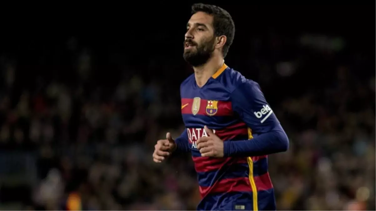 İş Adamlarından Arda Turan'a Ödül