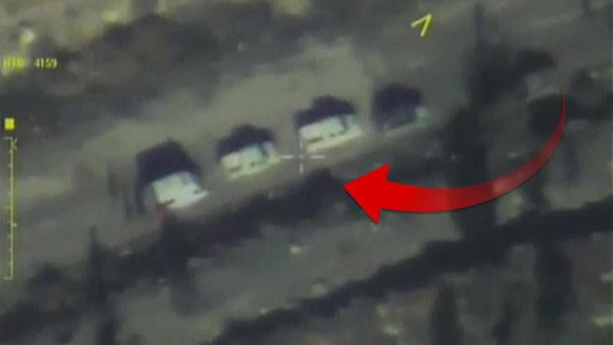 Rusya Saldırıya Uğrayan Konvoyun Havadan Görüntülerini Paylaştı