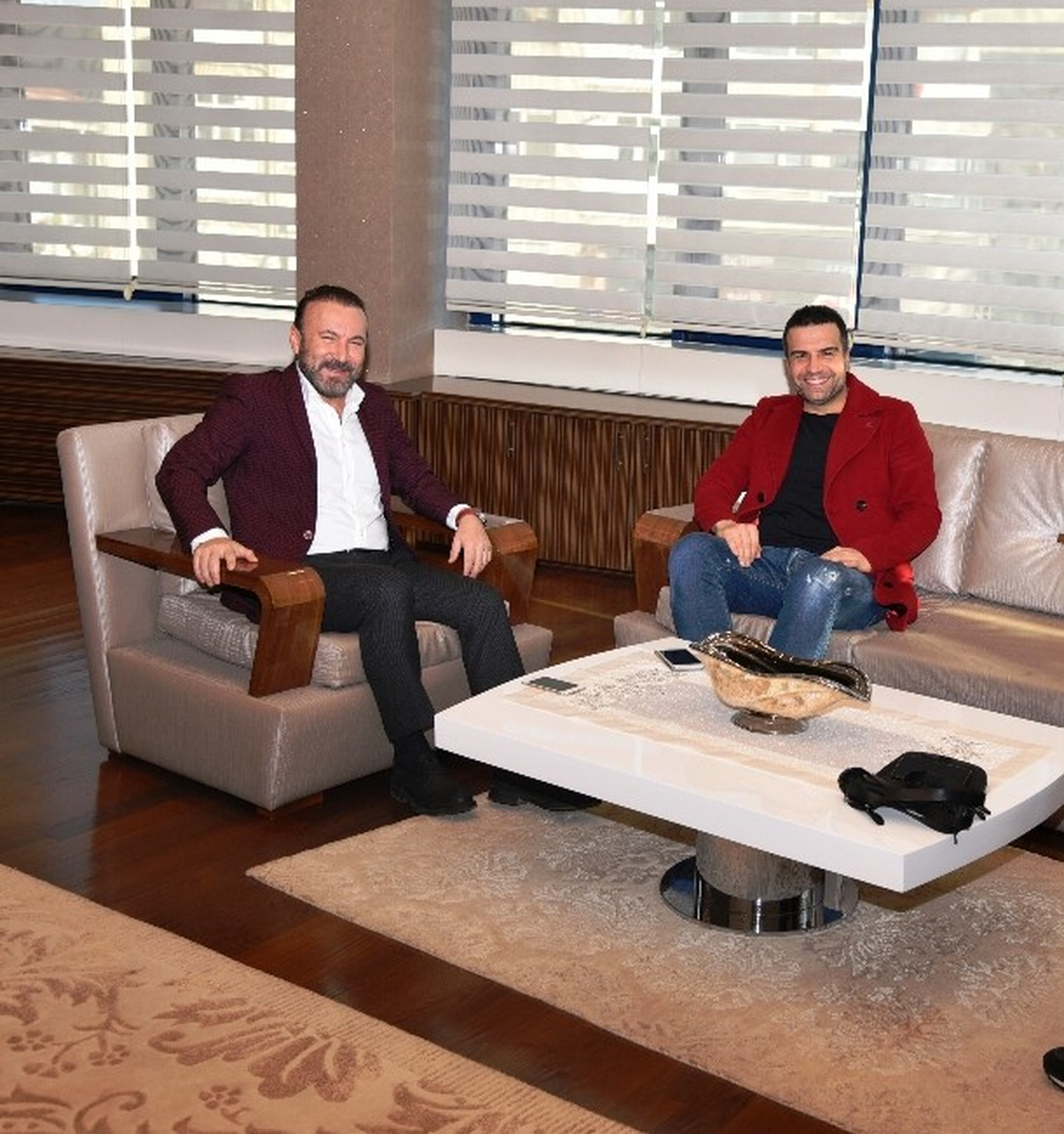 Başkan Doğan, Sanatçısı Berdan Mardini'yi Makamında Ağırladı