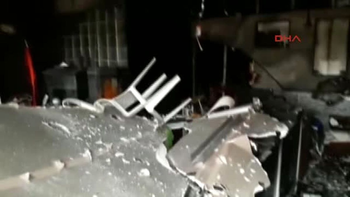 Kocaeli - Çatıdan Sızan Su Işyerinin Yanmasına Neden Oldu