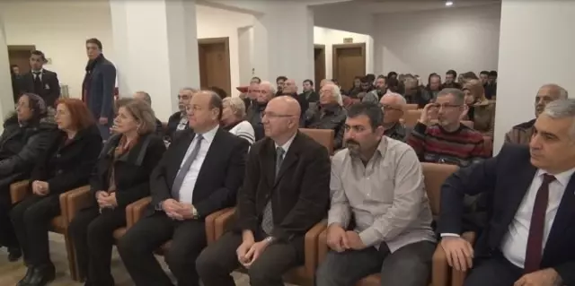 Orhan Kemal'in Oğlu Efeler'deki Edebiyat Tutkunlarına Babasını Anlattı Orhan Kemal'in Oğlu Efeler'deki Edebiyat Tutkunlarına Babasını Anlattı