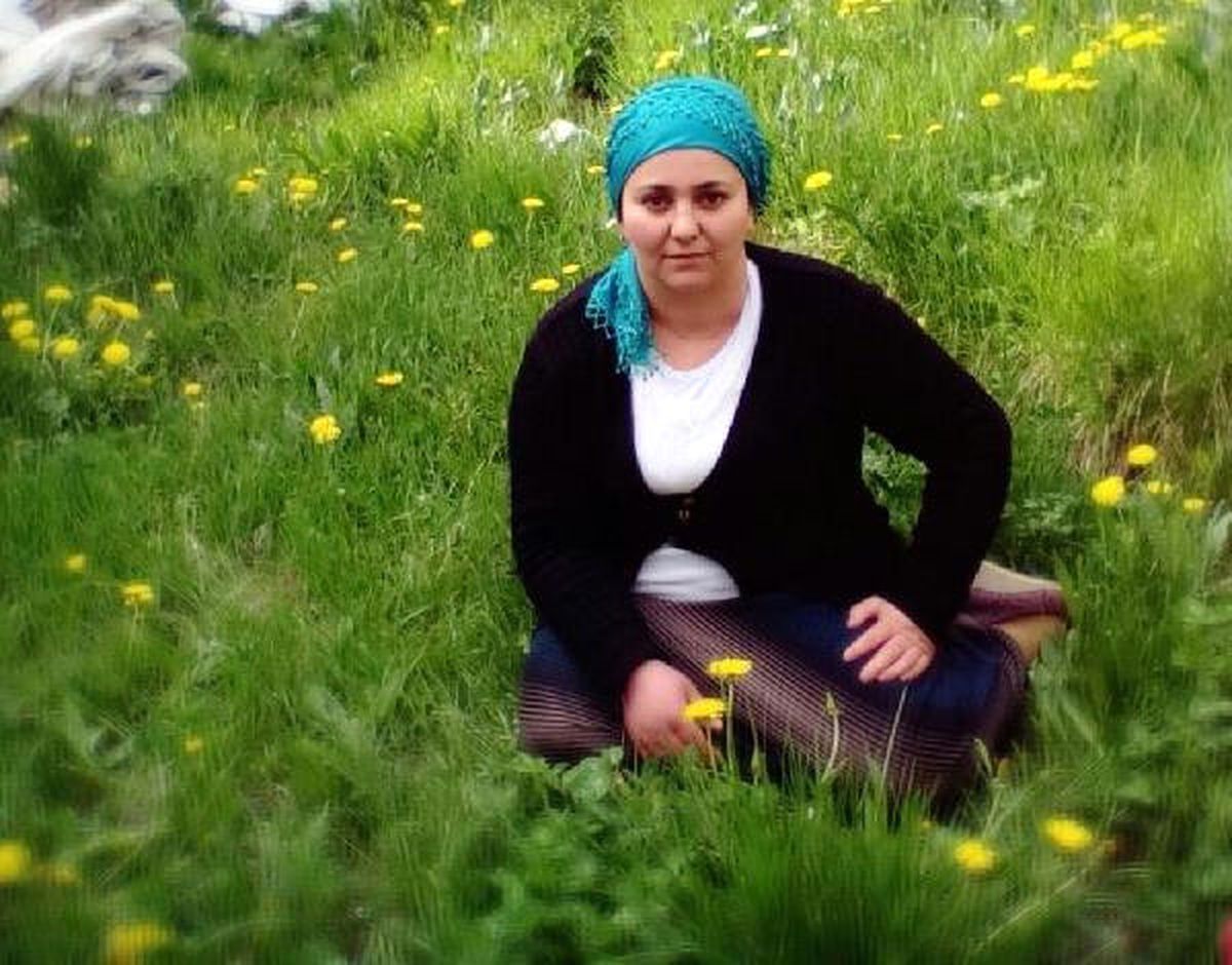 Yüksekova'da 3 Çocuk Annesi Bıçaklanarak Öldürüldü