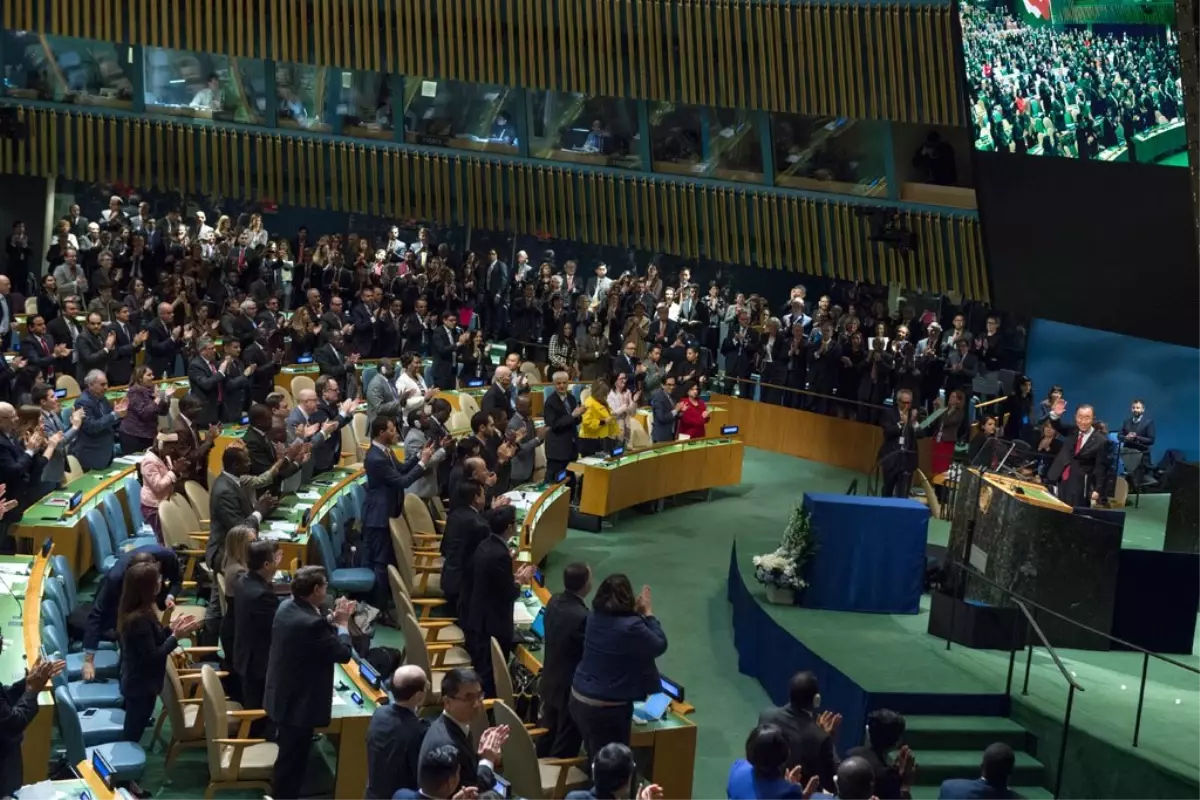 Ban-Ki Moon'dan Giderayak İtiraf: BM Suriyeliler'i Yüzüstü Bıraktı