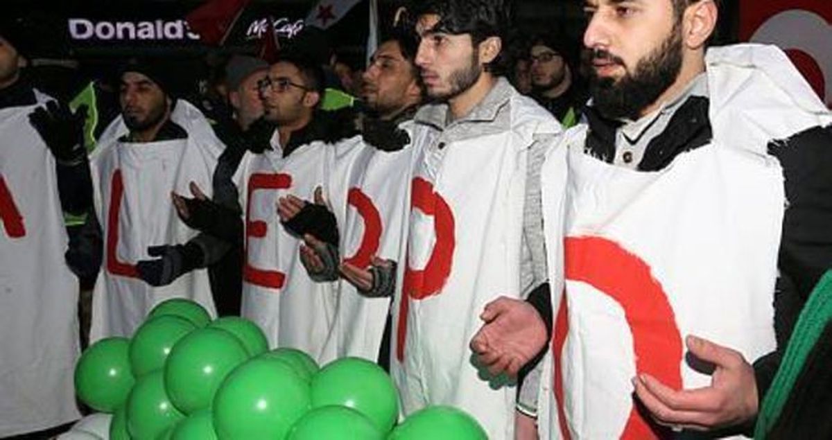Berlin'de Halep İçin Miting Düzenlendi