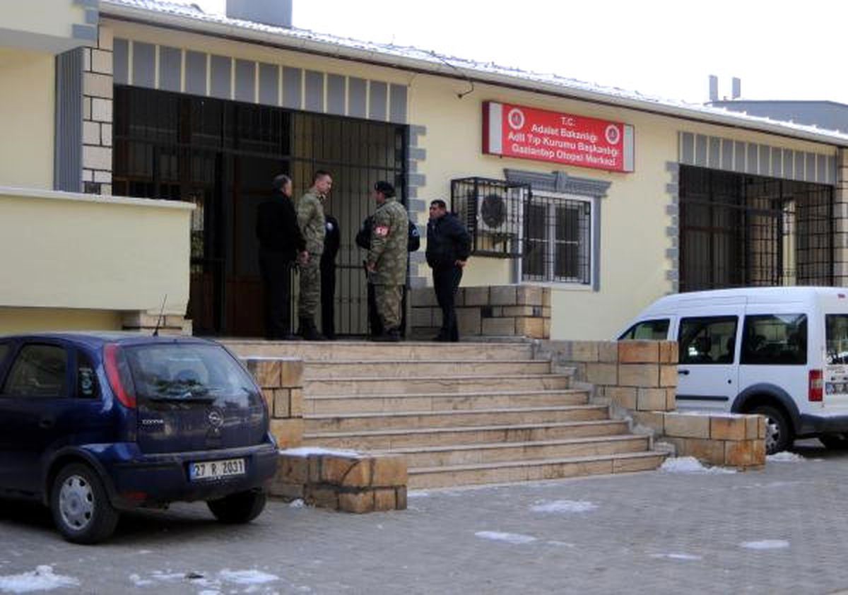 Fırat Kalkanı'nda Yaralanan Astsubay Şehit Oldu