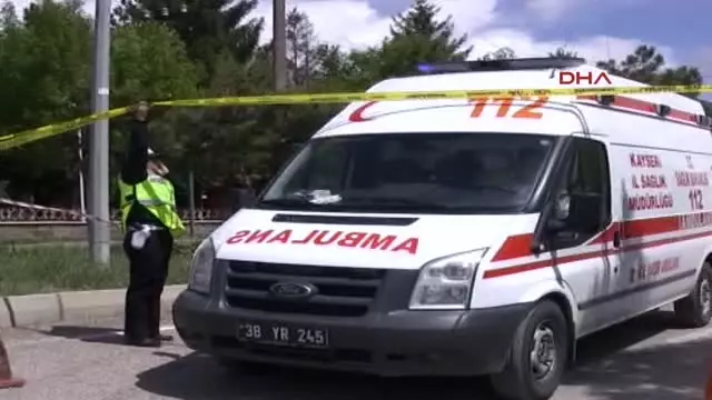 Kayseri Pınarbaşı'ndaki Emniyet Müdürlüğü'ne 25 Mayıs 2012 Tarihinde Düzenlenen Bombalı Saldırının... Kayseri Pınarbaşı'ndaki Emniyet Müdürlüğü'ne 25 Mayıs 2012 Tarihinde Düzenlenen Bombalı Saldırının...