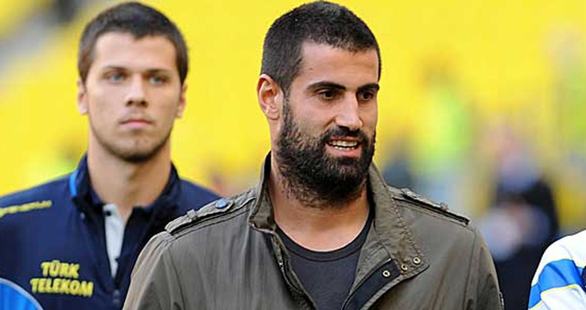Fenerbahçe, Volkan Demirel'e 1+1 Yıllık Sözleşme Teklif Edecek