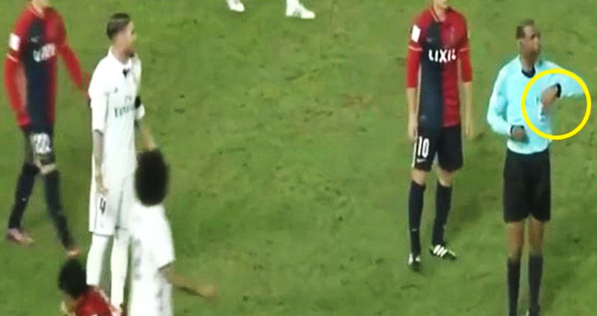 Final Maçında Hakem, Elini Cebine Götürdü Ancak Ramos'u Oyundan Atmadı
