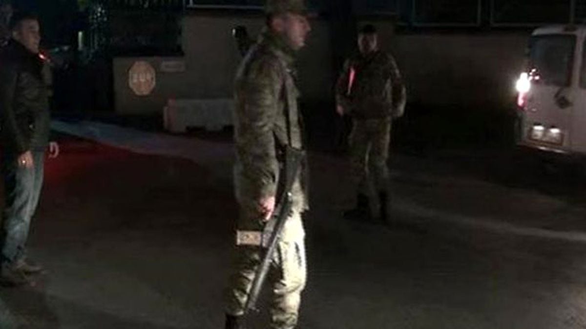 Askeri Lojmanı Alarma Geçiren Tuhaf Olay! Askerlere Yaklaşan Şüpheli Gözaltında