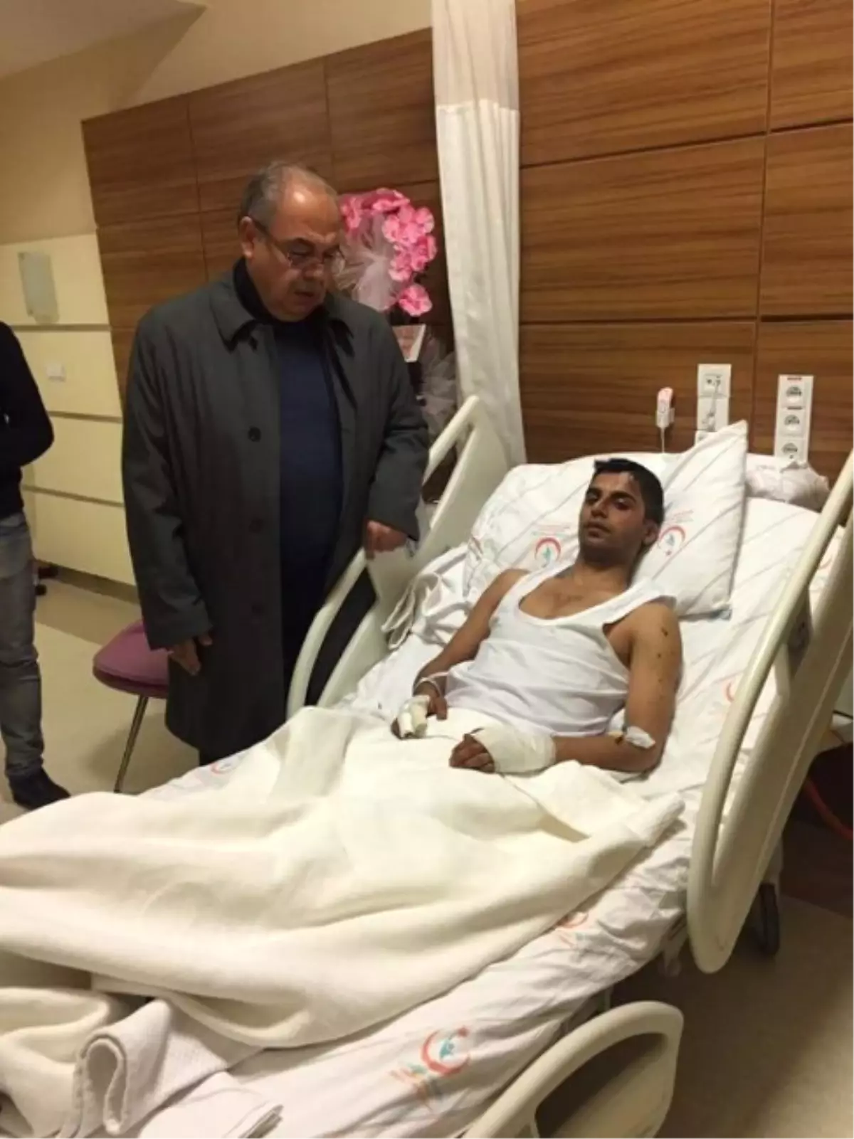 Belediye Başkanı Kutlu Kayseri Gazisini Ziyaret Etti