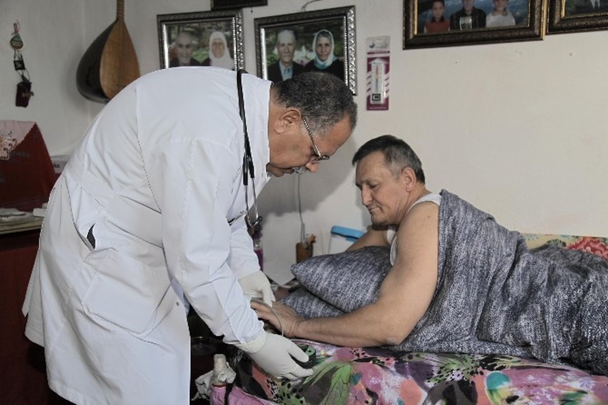 Büyükşehir'in Evde Bakım Hizmeti 26 Bin Vatandaşa Ulaştı