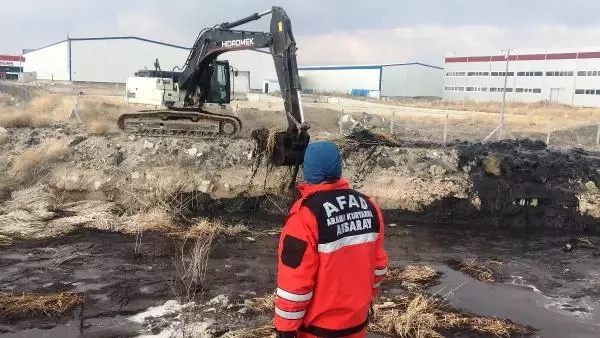 Aksaray'da Kaybolan Zihinsel Engelli Genç 18 Gündür Aranıyor Aksaray'da Kaybolan Zihinsel Engelli Genç 18 Gündür Aranıyor