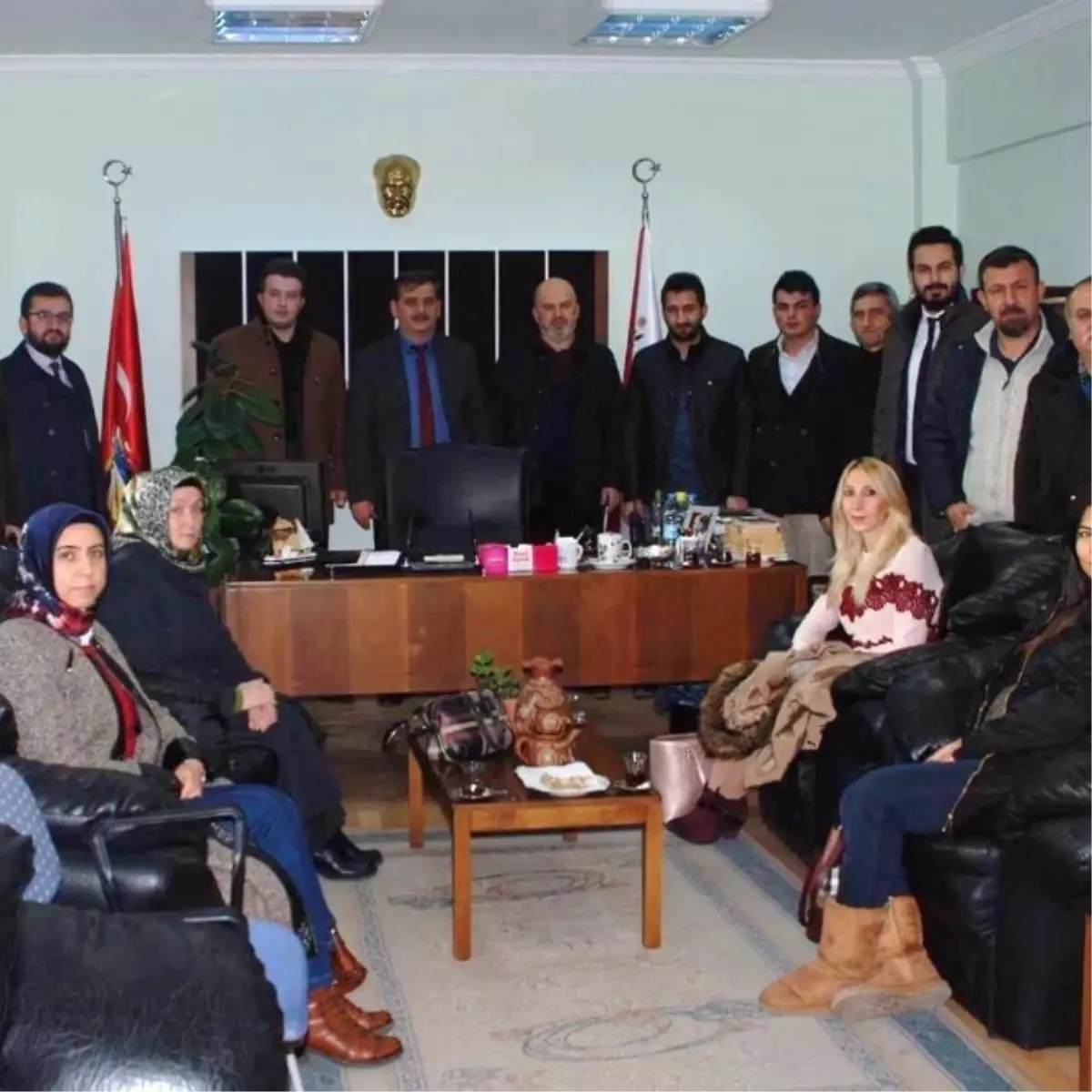 Avukatlardan Gediz İlçe Emniyet Müdürlüğü'ne Taziye Ziyareti