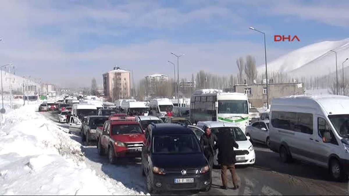 Bitlis'te Milli Birlik Mitingine 10 Bin Kişi Katıldı