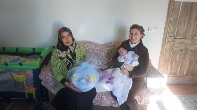 Milas Belediyesi 910 Bebeğe 'Hoşgeldin' Dedi Milas Belediyesi 910 Bebeğe 'Hoşgeldin' Dedi