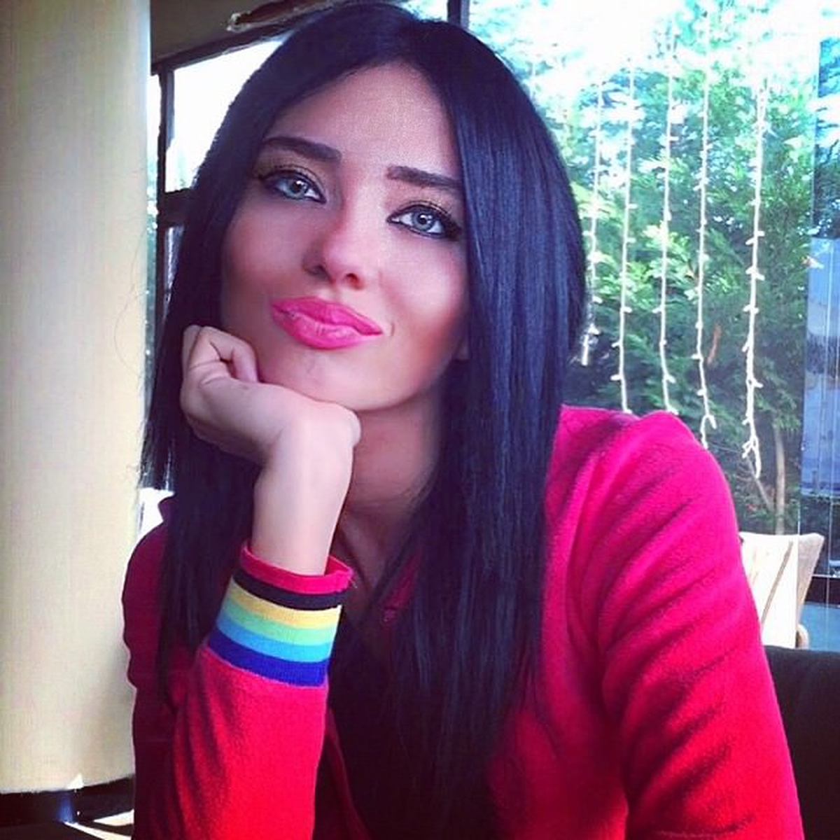 Cansu Taşkın, Evli İş Adamından Ahlaksız Teklif Aldığını İtiraf Etti