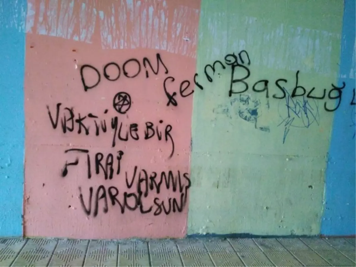 Duvar Yazıları Görüntü Kirliliğine Neden Oluyor Haberler