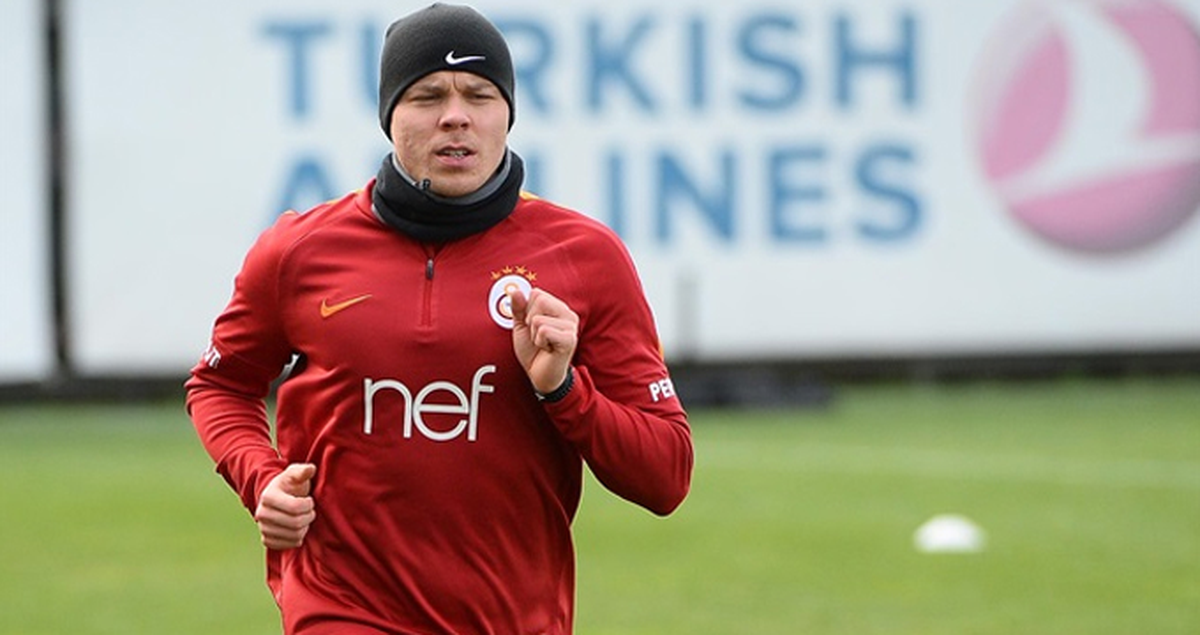 Kolbeinn Sigthorsson: Önümüzdeki Ay Sahada Olacağım
