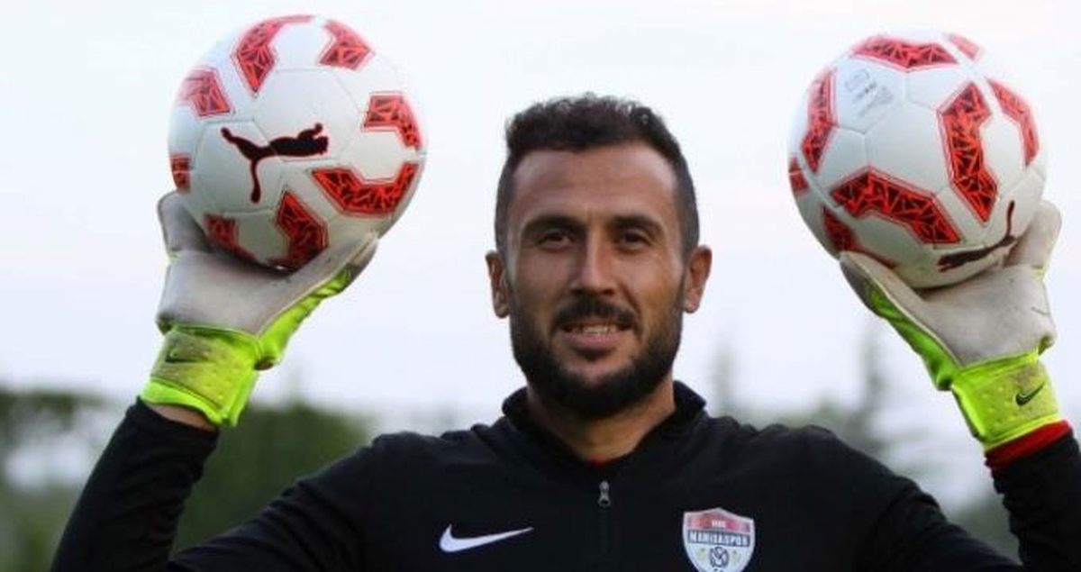 Manisaspor Kalecisi İsmail, Oğlunun Rahatsızlığına Rağmen Maçlara Çıkıyor