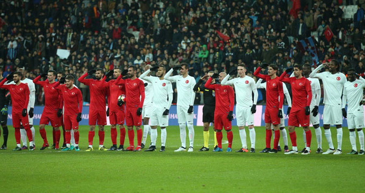 Dayanışma Maçını 4-3'lük Skorla Yerli Karması Kazandı