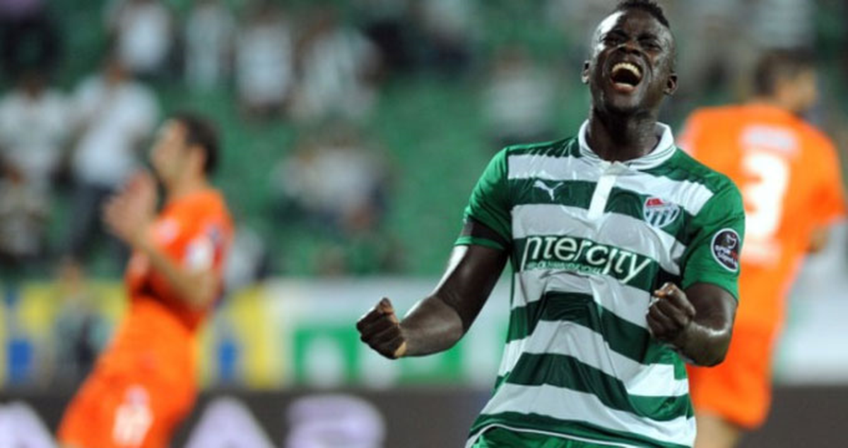 Villarreal'li N'Diaye: Eğer Kulüpte Bana Yer Yoksa Buradan Kaçarım