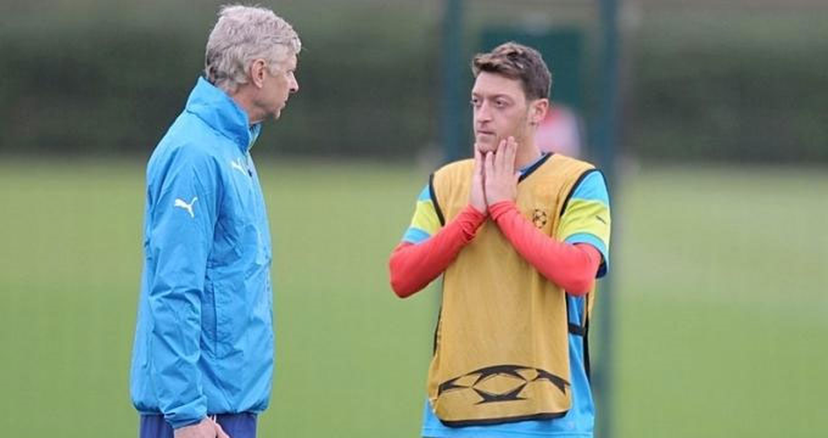 Arsene Wenger: Mesut Özil'e İltimas Gösteremem