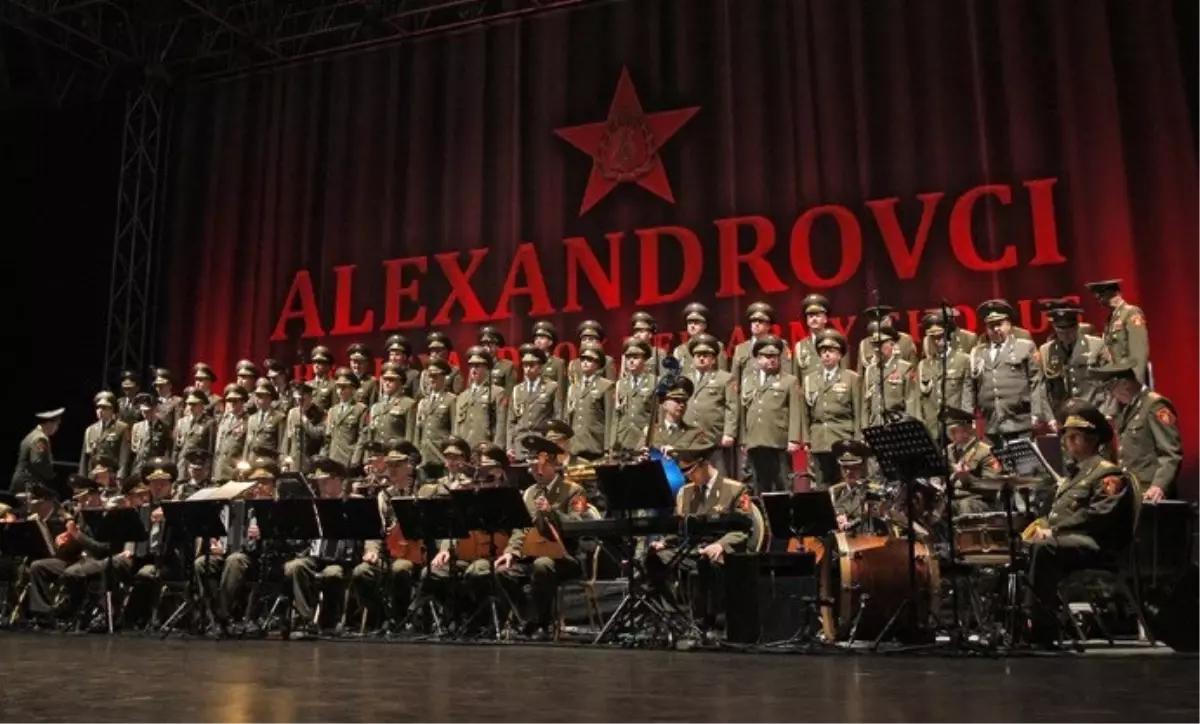 Kızıl Ordu Korosu Alexandrov Orkestrası Kimdir? Ne Zaman Kuruldu?
