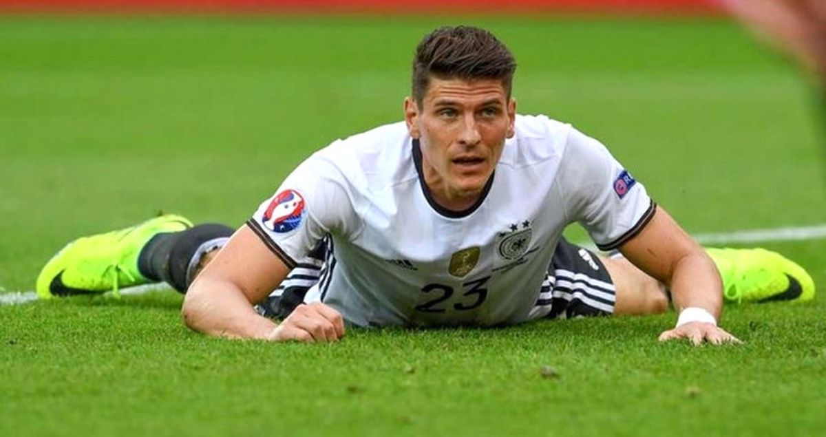 Mario Gomez, Beşiktaş'ın Teklifini Reddetti: Wolfsburg'u Yarı Yolda Bırakamam