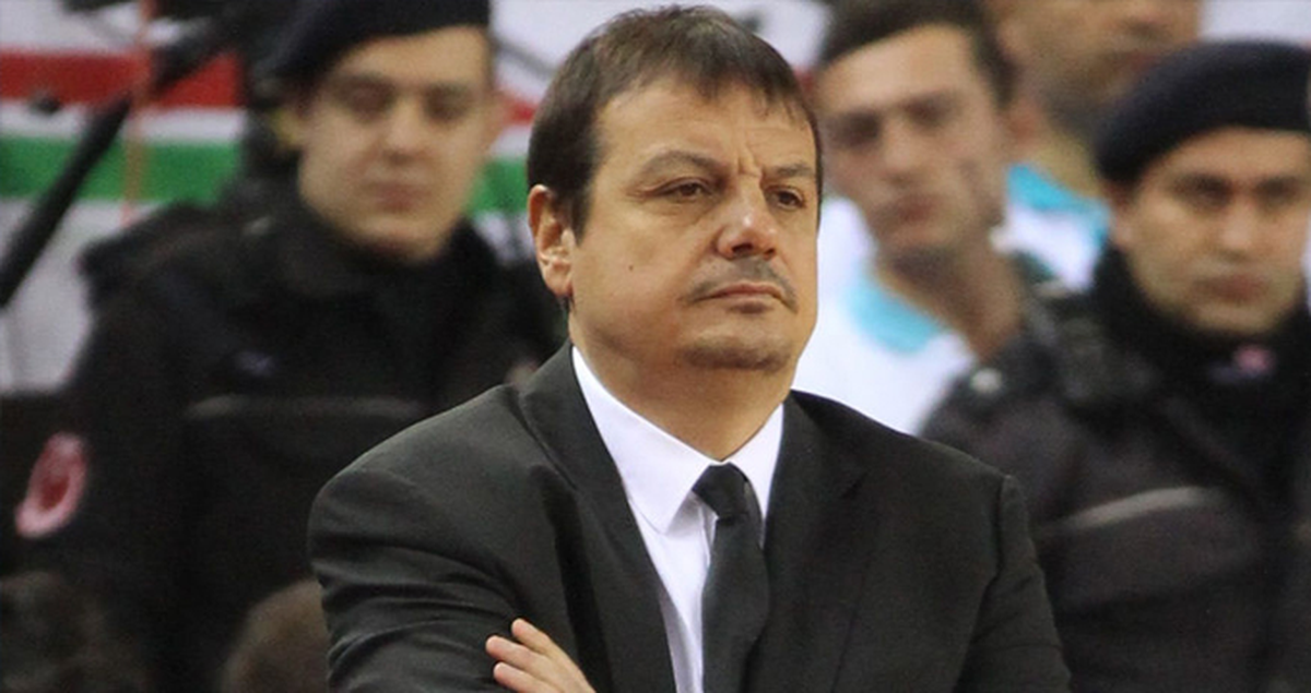 Ergin Ataman, Karşıyakalı Taraftarları Eleştirdi: Önce Ahlaklı Olsunlar