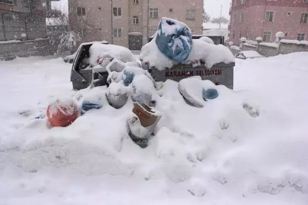 Karaman'a 66 Yıldır Görülmemiş Kar Yağdı