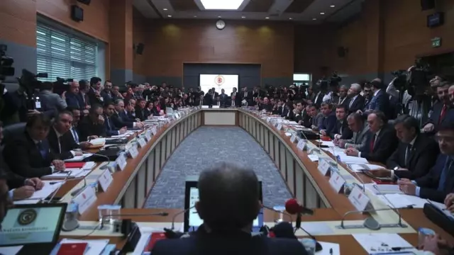 Anayasa Değişiklik Teklifi Komisyonda