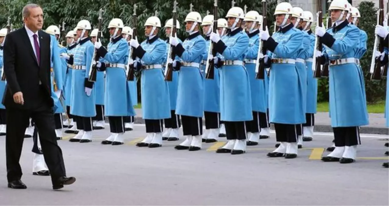 Beştepe'nin Muhafızları Değişti! Yeni Üniformalar İlk Kez Görücüye Çıktı