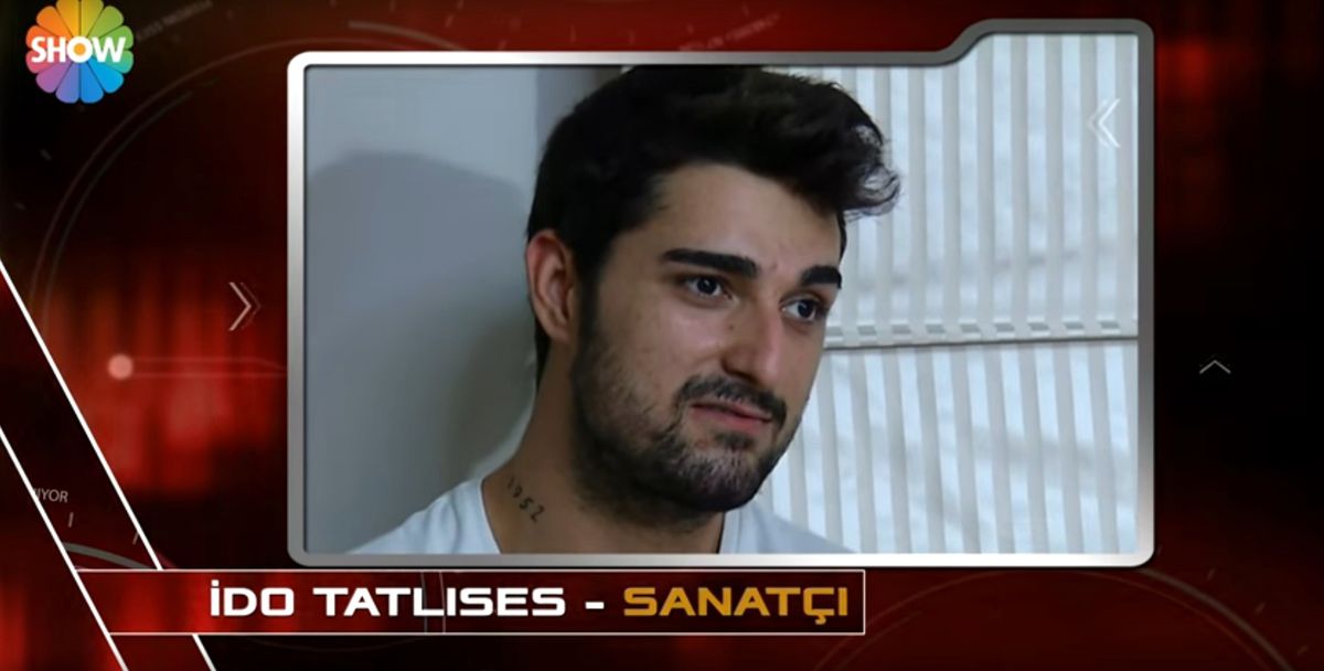 İdo, Demet Akbağ'ın Şakasını Yemedi! Ufak Detay Ele Verdi