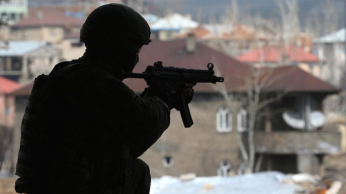 PKK'ya Dev Operasyon Yolda! Diyarbakır'ın 3 İlçesinde Sokağa Çıkma Yasağı