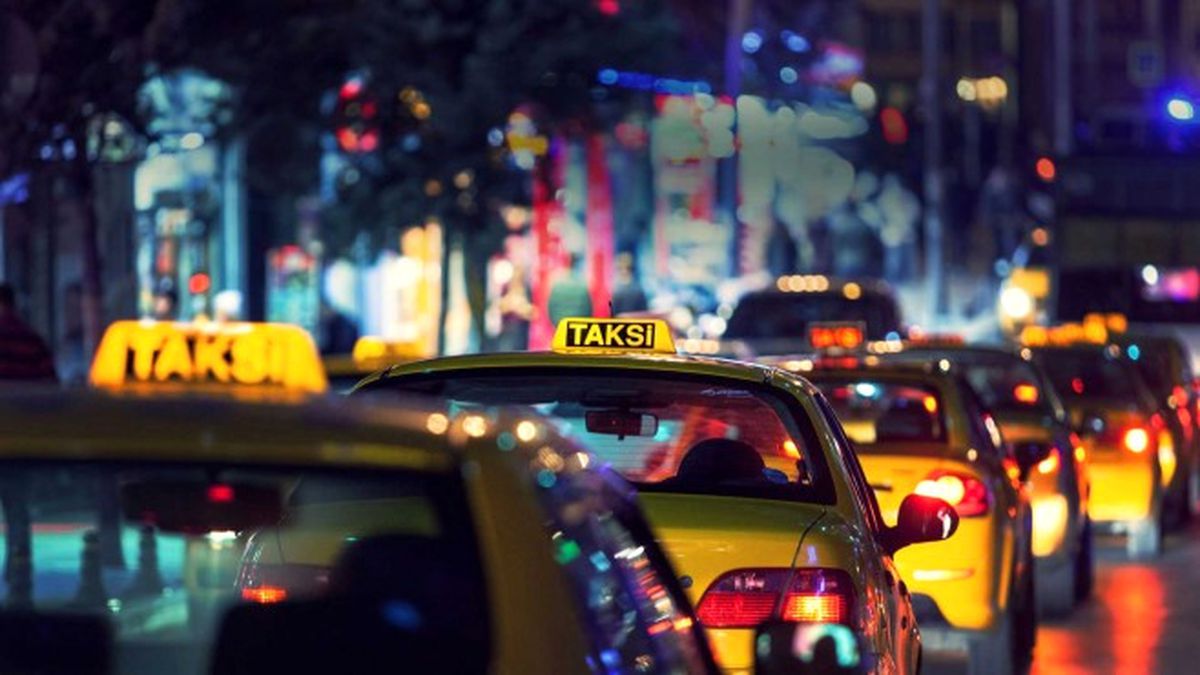 İstanbul'da Taksi İçin 'İndi-bindi' Dönemi Başladı